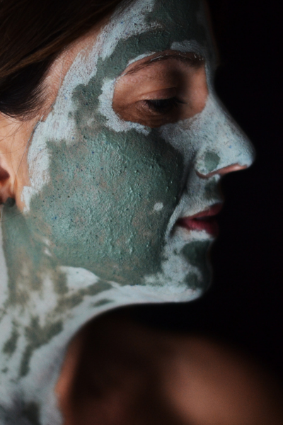 Oasis_Black_-_Organic_Botanical_Skincare_-_All_Natural_and_Organic_Mud_Masks_and_Exfoliating_Products_-_Skinimilism_-_Skinimalist_-_Byron_Mud_Mask.png